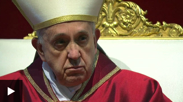 بي بي سي: البابا فرانسيس يدين اضطهاد المسيحيين في الشرق الأوسط وافريقيا في عظة الجمعة العظيمة