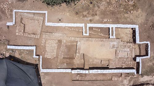 اكتشاف كنيسة عمرها 1500 سنة في أورشليم القرب من بلدة ابو غوش