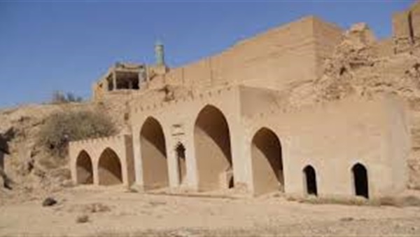 اكتشاف كنيسة أثرية تعود إلى بدايات العصر الإسلامي بالصحراء الغربية