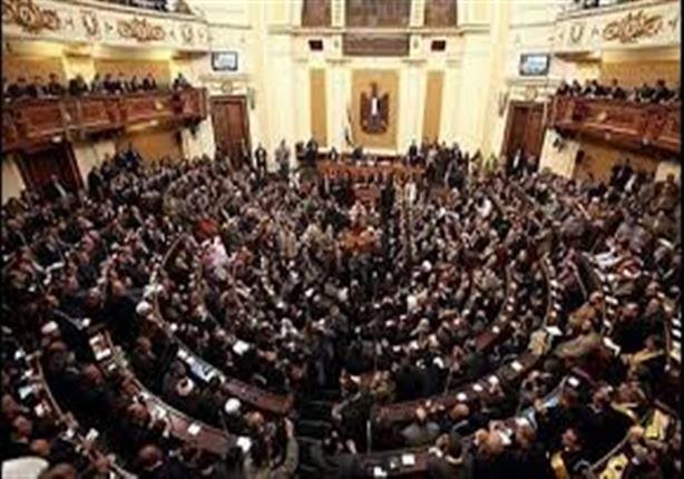 مشادة كلامية في مجلس النواب بسبب قانون بناء الكنائس: عايزين قانون معيب (فيديو)