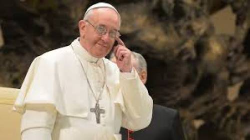 إيطاليا تطرد 4 مغاربة خططوا لاغتيال البابا فرنسيس