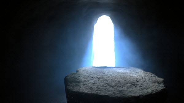 ادلة القبر الفارغ وموثوقية القيامة - نظرة علمية