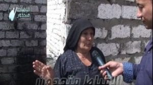 بالفيديو..قبطيات بقرية الكرم يرون لحظات الهجوم عليهم بالمولوتوف وحرق منازلهم