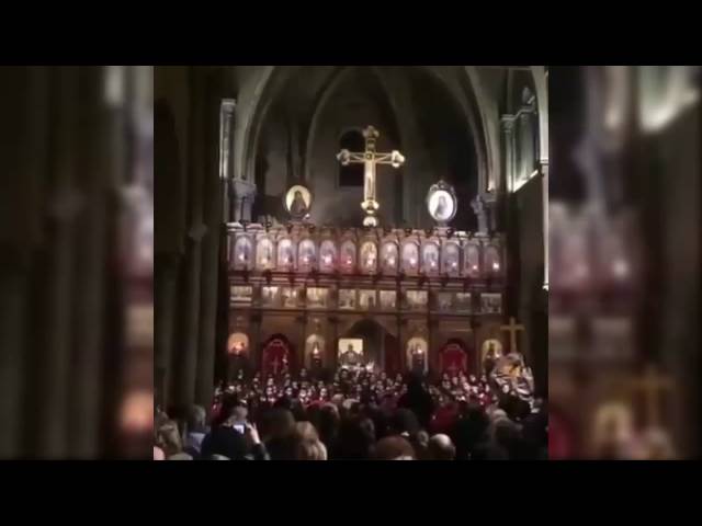 فيديو لكورال مسيحى ينشد "طلع البدر علينا" فى كنيسة بباريس