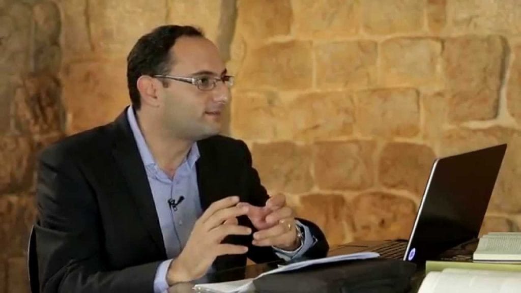 الاختلافات النصية في المخطوطات - حكمت قشوع حلقة9 جزء1 - مصداقية الكتاب