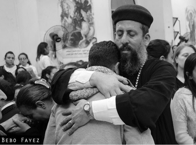 فادي رمسيس آخر شهداء كنيسة مارجرجس حضر القداس بعد رؤية والده المتوفي في المنام www.difa3iat.com 155