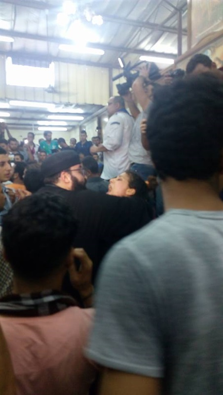 ننشر صور لجنازة أخوين استشهدا في حادث المنيا الارهابي www.difa3iat.com 75