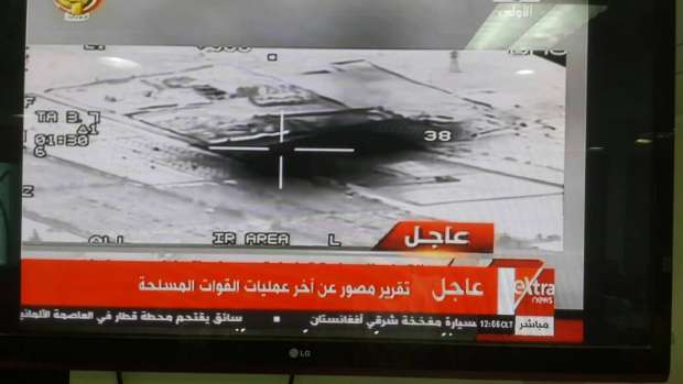 الجيش المصري ينشر بالفيديو تدمير مناطق تمركز وتدريب مخططي حادث المنيا في ليبيا