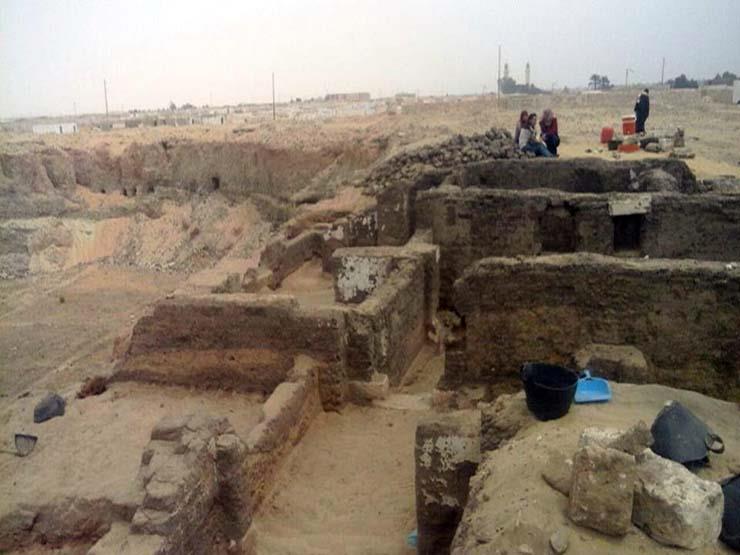 إكتشاف كنائس وأديرة أثرية عمرها 1500 عام بالبهنسا www.difa3iat.com 31