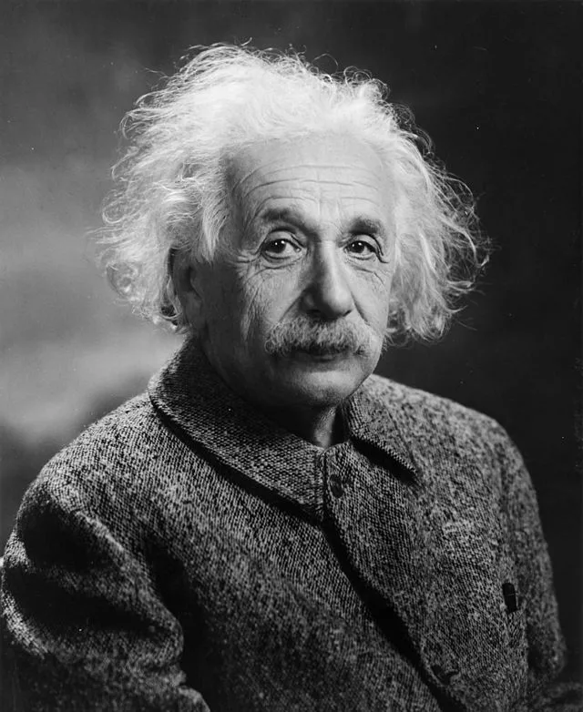 كيف غير اينشتاين النظرة للمادة؟