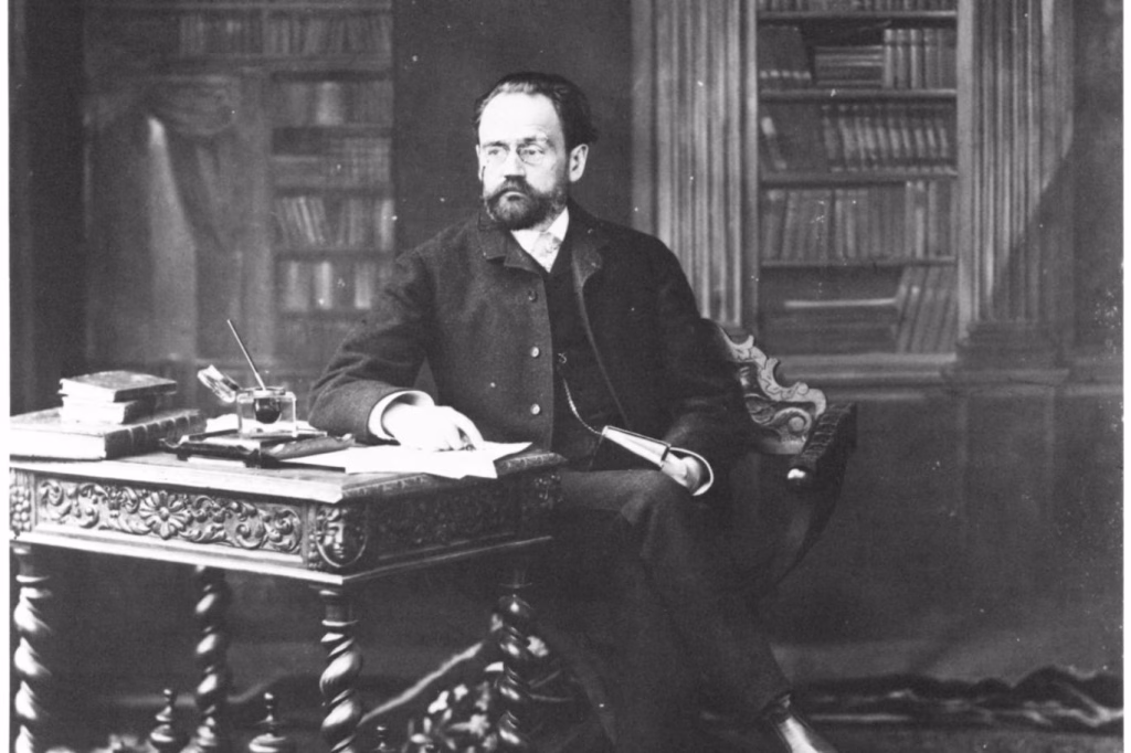 المذهب الطبيعي - متى بدأ؟ وما هي فلسفته؟