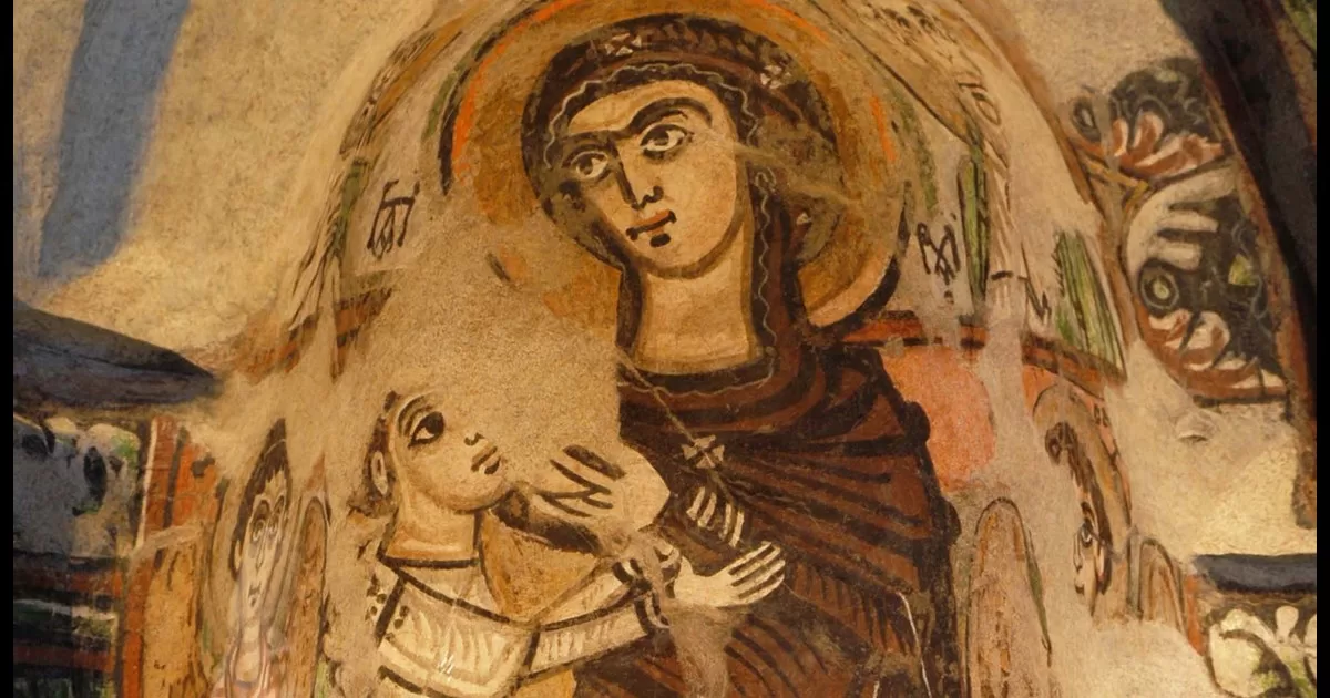 كم كان عمر القديسة العذراء مريم عندما تزوجها القديس يوسف النجار؟​