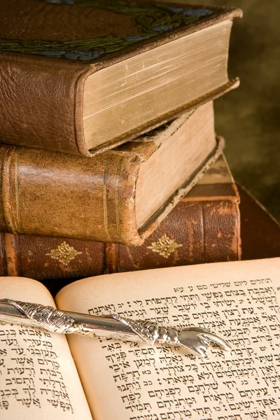 المسيحية في الكتب اليهودية - العقائد المسيحية في التراث اليهودي